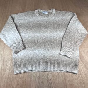 Old Navy Go Recycled Beige Crewneck Sweater M Soft Wool Blend Pullover Cozy